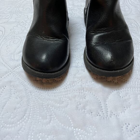 Mini Mia Solid Chelsea Boots Size 11 - Picture 4 of 9
